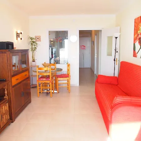 Διαμέρισμα Miramar 23a
